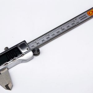 Elektriskais bīdmērs 150mm